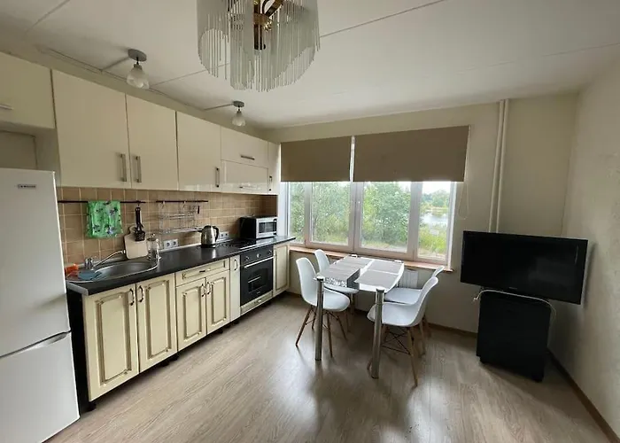 Cozy Family River View Flat Near The Seaside Riga