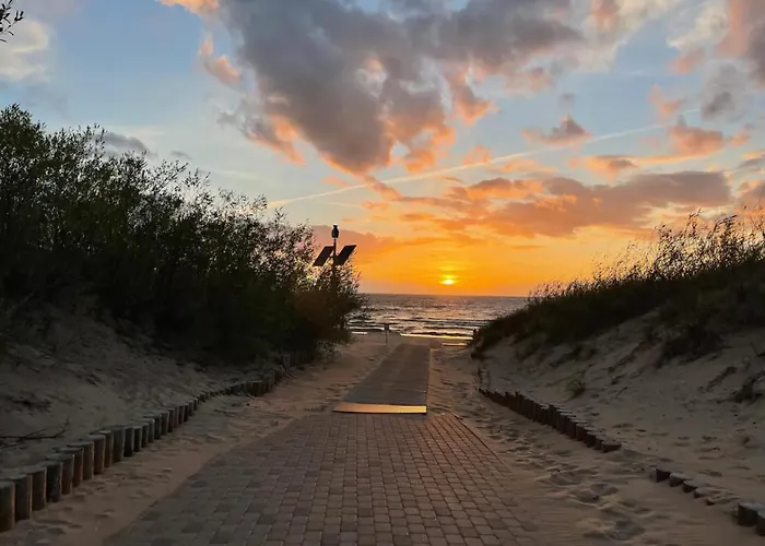 Апартаменты Cozy Family River View Flat Near The Seaside *