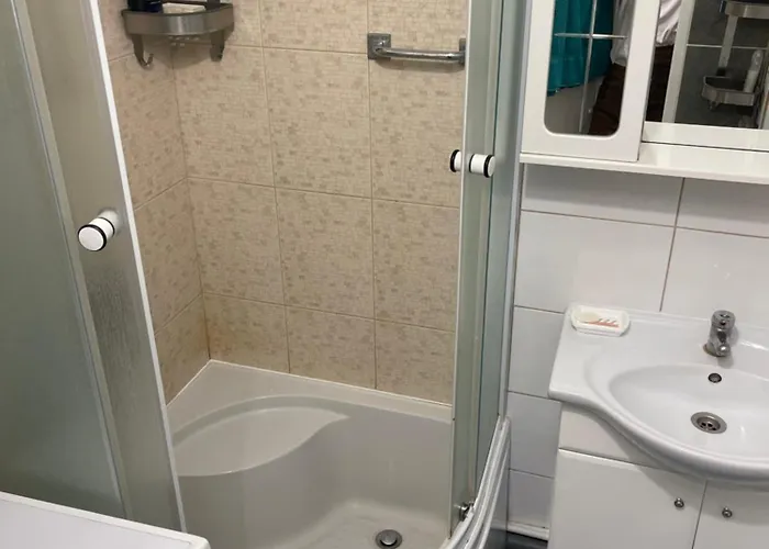 Dzīvoklis Cozy Family River View Flat Near The Seaside Riga