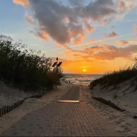 Апартаменти Cozy Family River View Flat Near The Seaside *